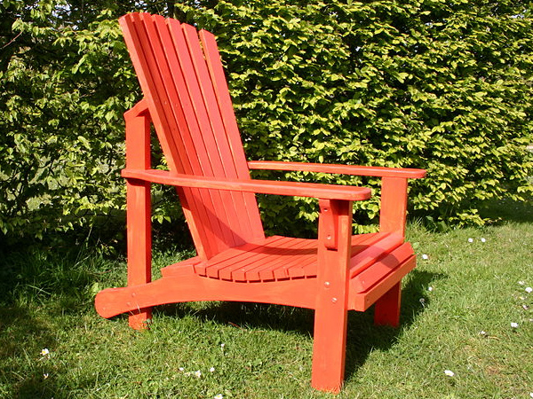 fauteuil-robinier-rouge